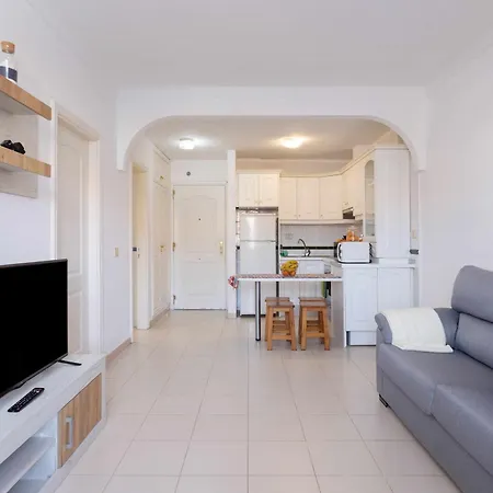 Agradable Piso Con Piscina & Playa Terraza Y Wifi * Costa Del Silencio